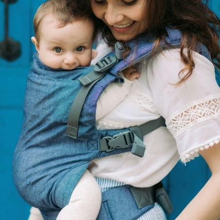 Porte-bébé BOBA X Chambray : un tablier et une assise ajustable, pour un confort garanti