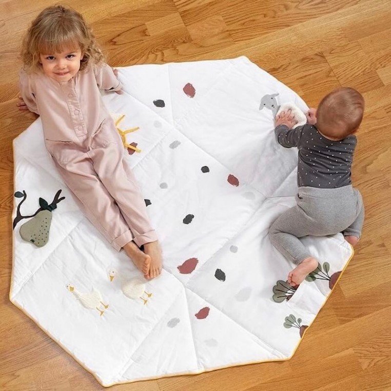 Tapis d eveil Tiny Farmer Lassig