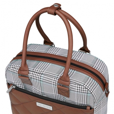 Sac à langer Explore Fashion ABC Design - Des pognées confortables