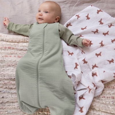 Sac de couchage pour bébé dans la poussette – Petit Nins